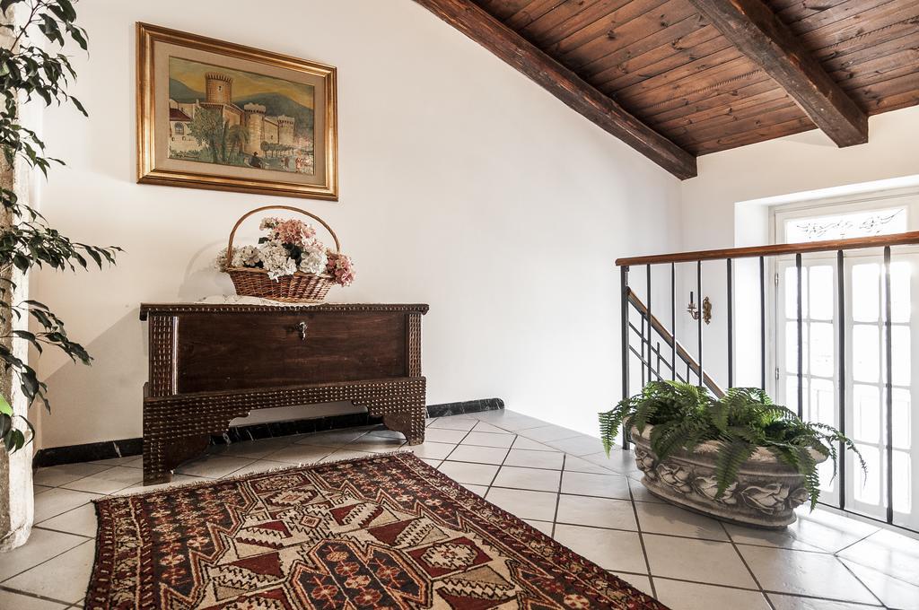 B&B La Corte Fondi Eksteriør billede